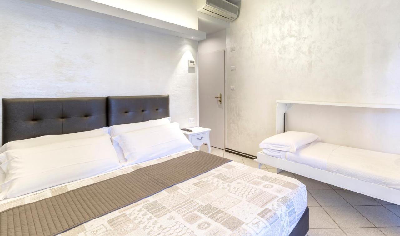 Hotel La Nidiola Riccione Exterior foto